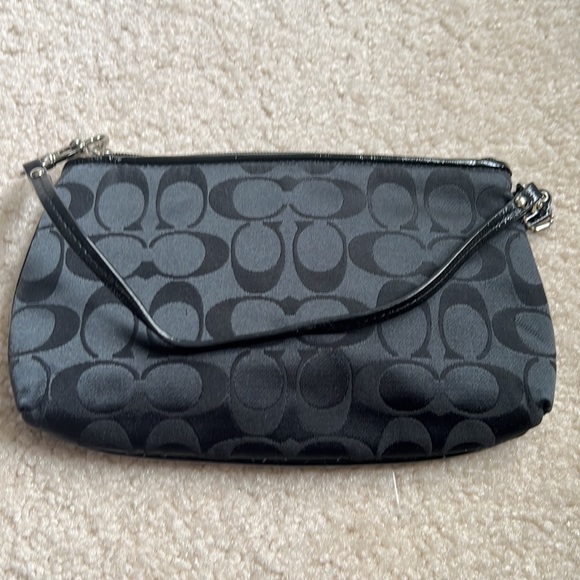 Coach C wristlet - Picture 3 of 3